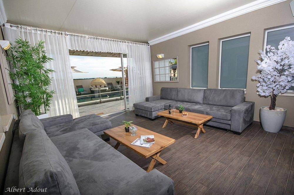 11242 גלריה כללית, וילה כינור דוד המלך, וילה  במנות וילות - Vila 4 U