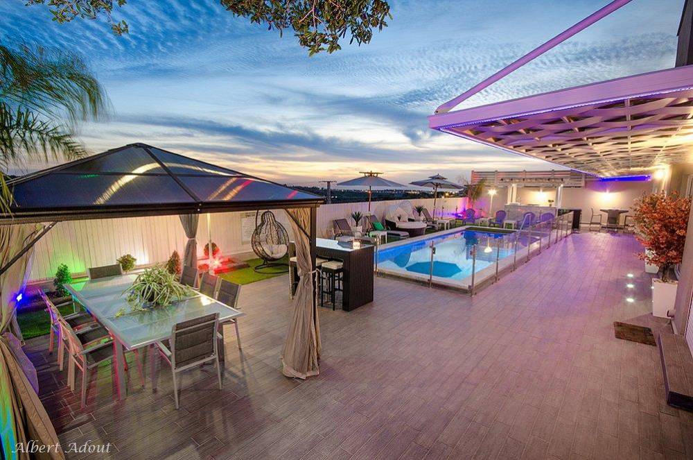 11286 המתחם החיצוני, וילה כינור דוד המלך, וילה  במנות וילות - Vila 4 U