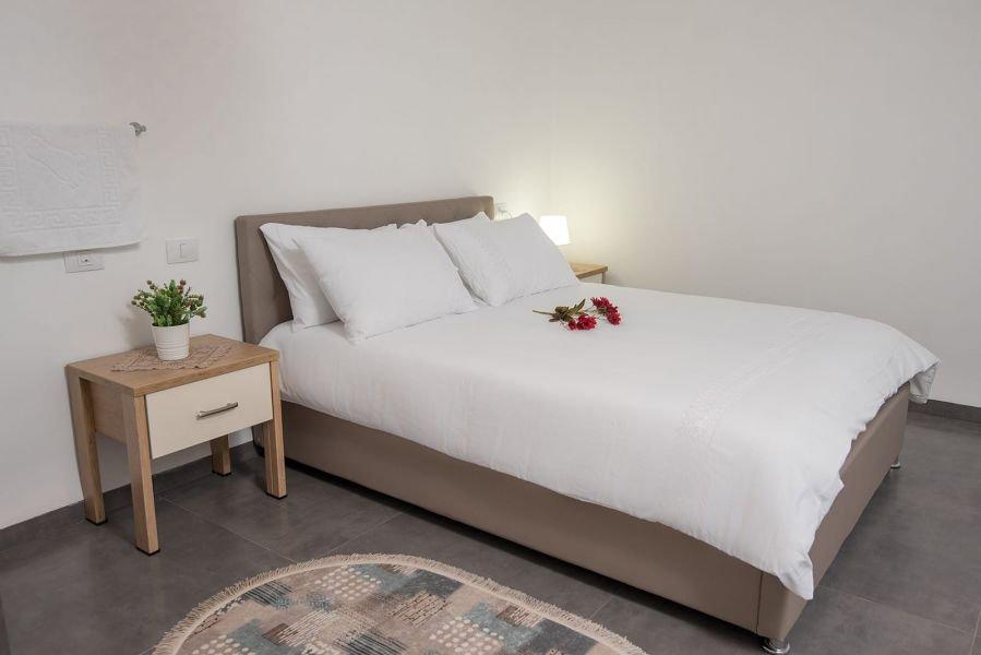 48006 המתחם הפנימי והחדרים, וילה גליו בגליל, וילה  בספסופה וילות - Vila 4 U