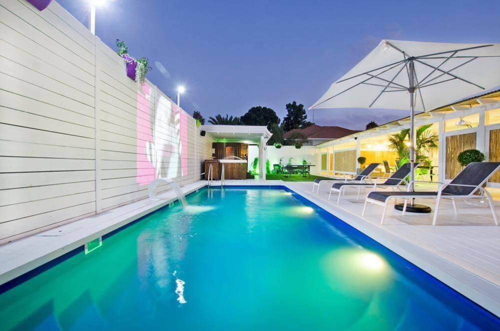 48274 חצר ובריכה, אחוזת ליר, וילה  בשדה יצחק וילות - Vila 4 U