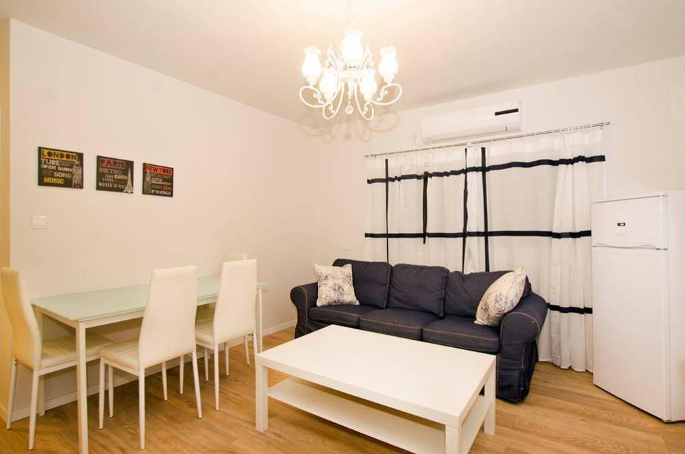 48295 המתחם הפנימי, אחוזת ליר, וילה  בשדה יצחק וילות - Vila 4 U