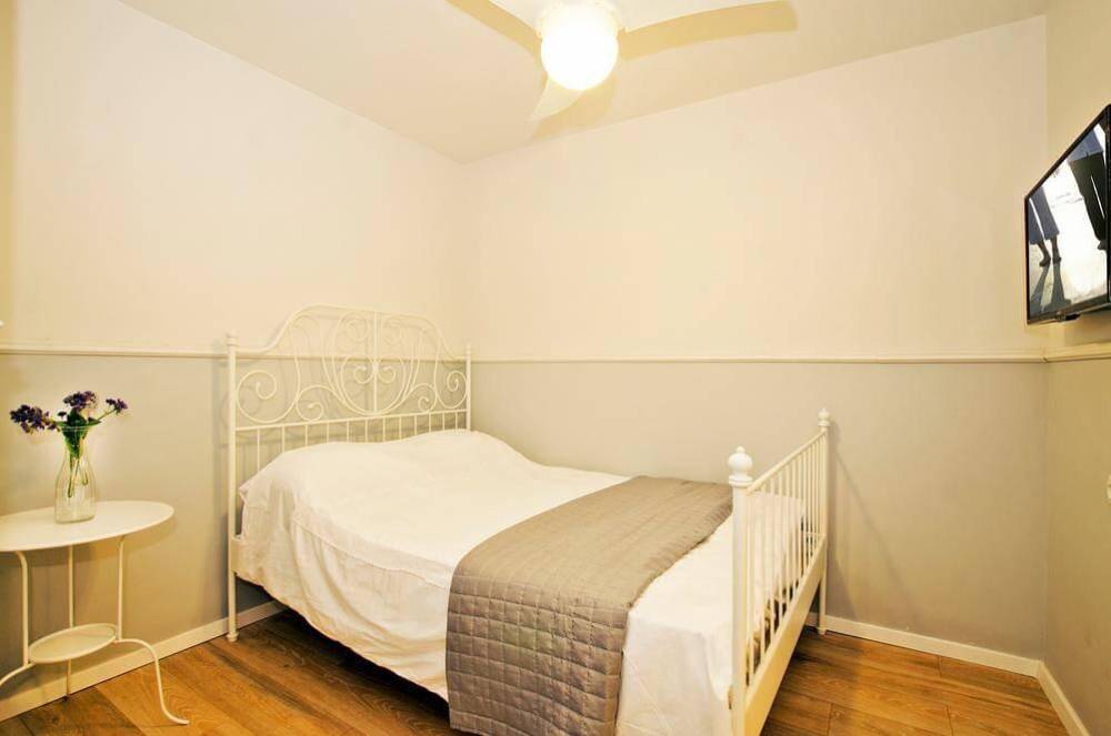 48298 המתחם הפנימי, אחוזת ליר, וילה  בשדה יצחק וילות - Vila 4 U