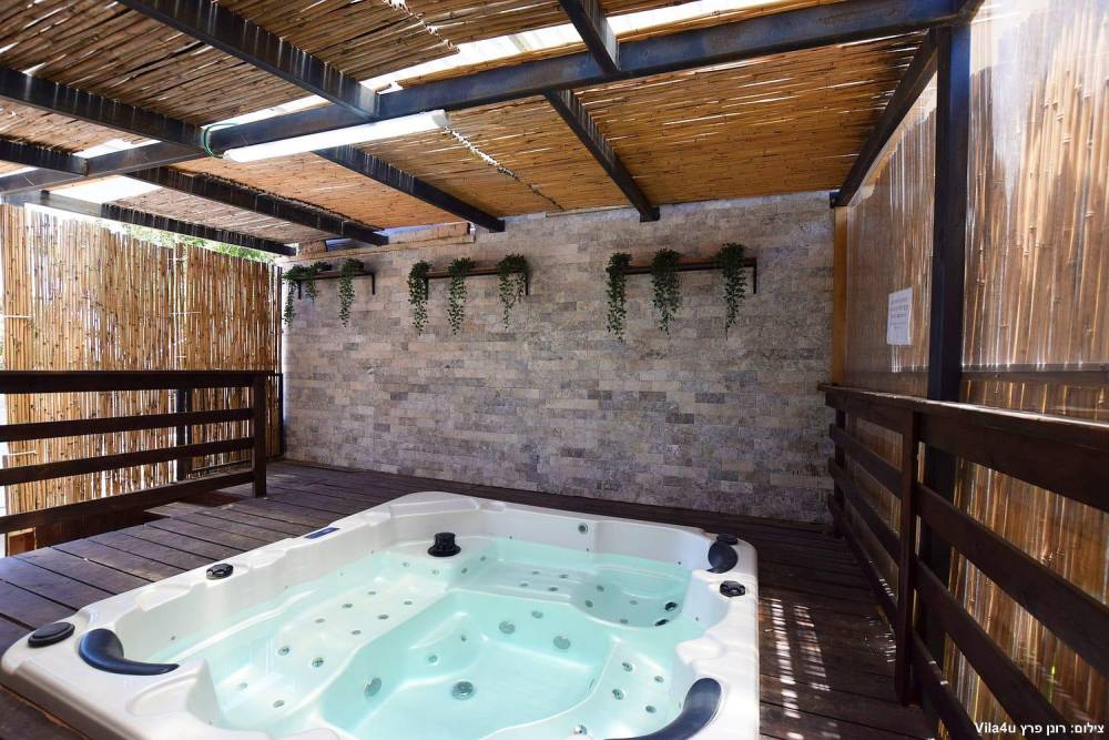 79749 מתחם חיצוני, וילה עמליה, וילה  במגדל וילות - Vila 4 U