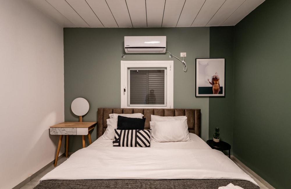 83951 גלריית פנים, אחוזת עומרי, וילה  בצוריאל וילות - Vila 4 U