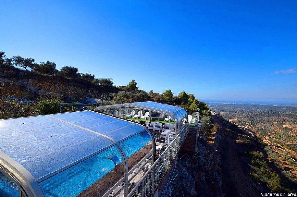 99233 המתחם בחורף, וילה הורייזן, וילה  בירכא וילות - Vila 4 U