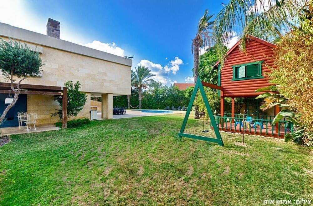105743 כללי, וילה סיישל, וילה  בחדרה וילות - Vila 4 U