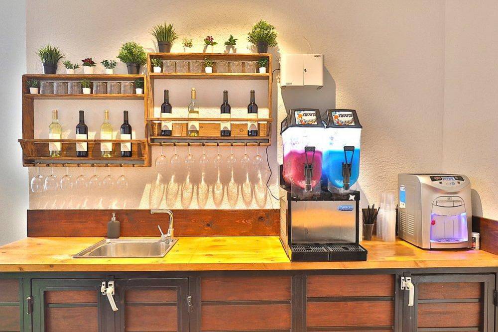 113504 מתחם הבריכה, אחוזת יולי איוונטס, וילה  בנתניה וילות - Vila 4 U