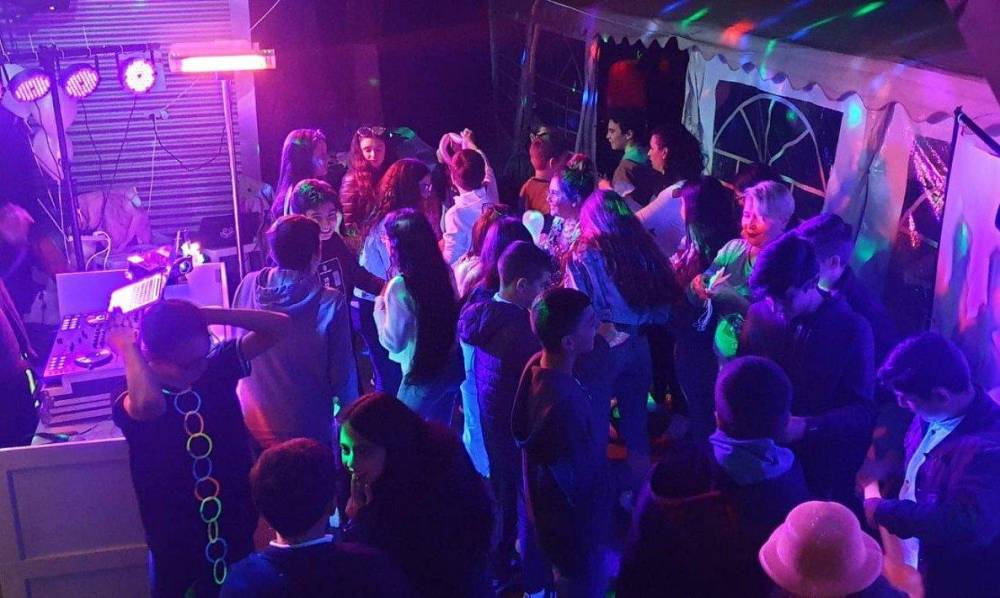 121076 אירועים במתחם, הפטיו - מתחם יוקרתי לאירועים והפקות, וילה  בבאר שבע וילות - Vila 4 U