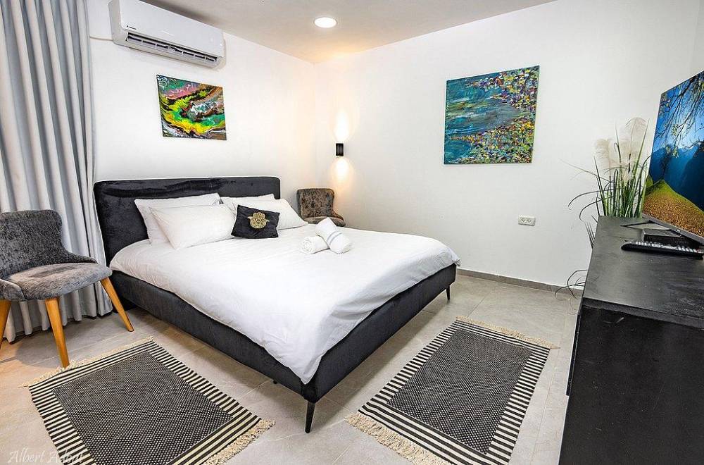 124482 גלריית פנים, מתחם אירוח אודט, וילה  בזרעית וילות - Vila 4 U