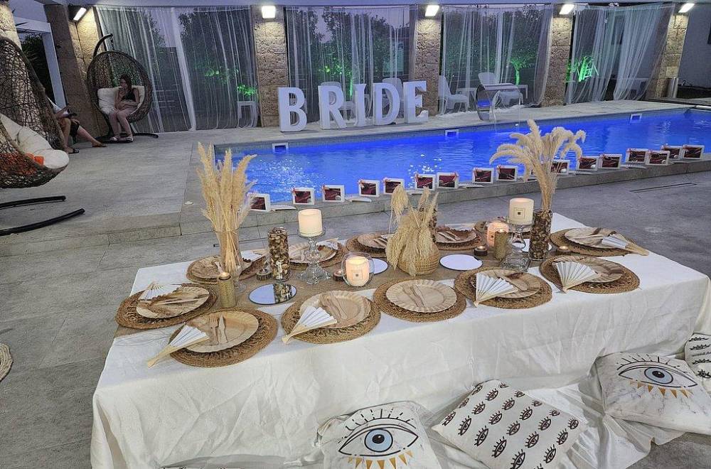 125531 אירועים במתחם, הברבור הורוד, וילה  בשדה צבי וילות - Vila 4 U