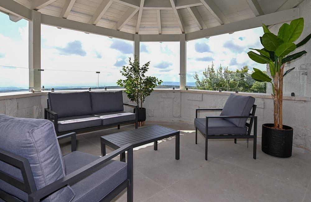 130699 מתחם חיצוני, אחוזת סנטוריני, וילה  בעין יעקב וילות - Vila 4 U