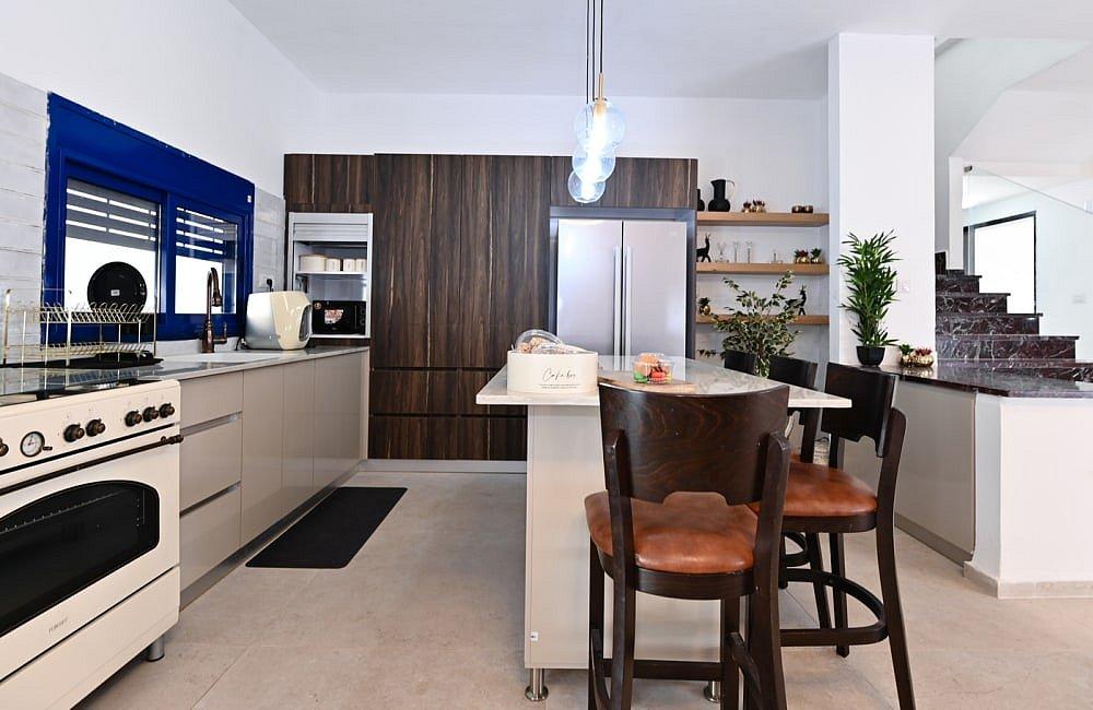 130740 מתחם פנימי, אחוזת סנטוריני, וילה  בעין יעקב וילות - Vila 4 U