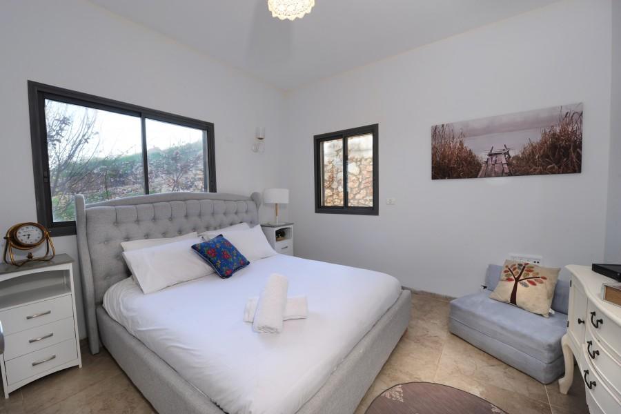 140459 פנים הוילה והחדרים, וילה נוף מולדת, וילה  בראש פינה וילות - Vila 4 U