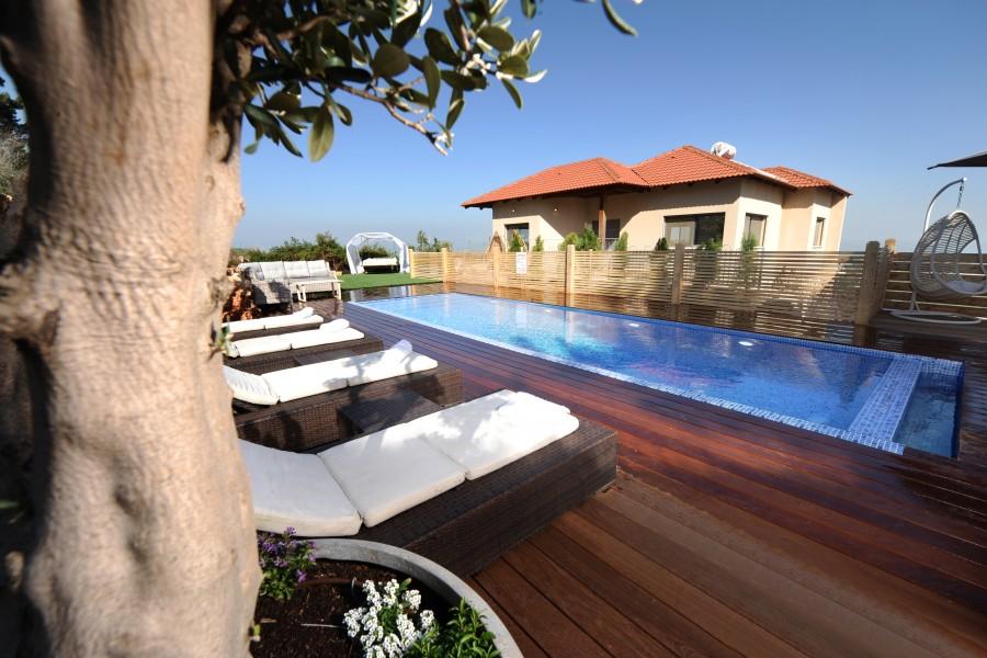 140467 חצר ובריכה, וילה נוף מולדת, וילה  בראש פינה וילות - Vila 4 U