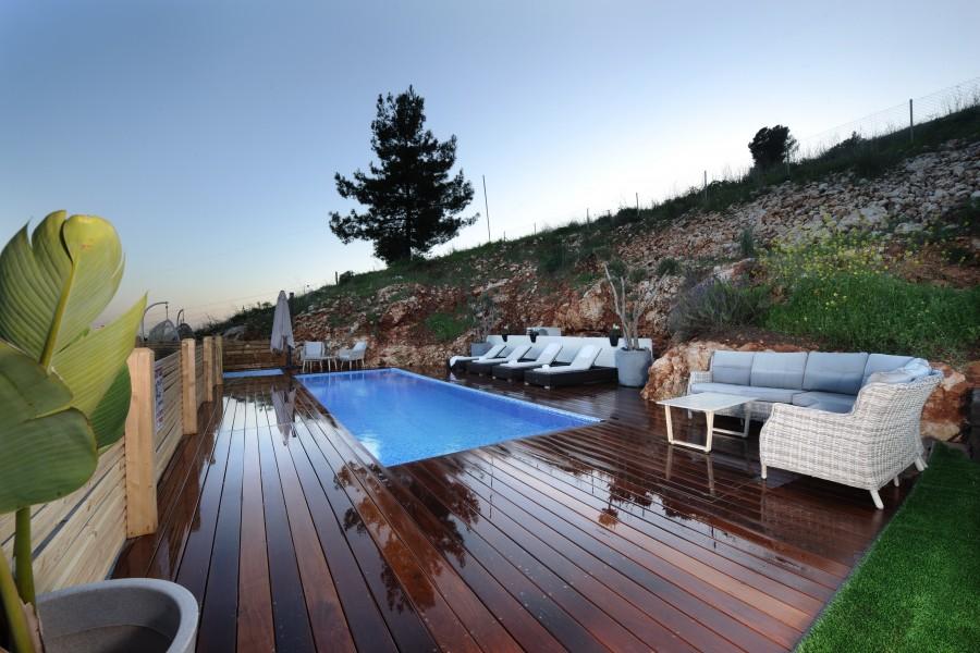 140473 חצר ובריכה, וילה נוף מולדת, וילה  בראש פינה וילות - Vila 4 U