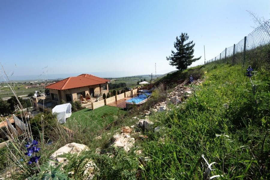 140483 חצר ובריכה, וילה נוף מולדת, וילה  בראש פינה וילות - Vila 4 U