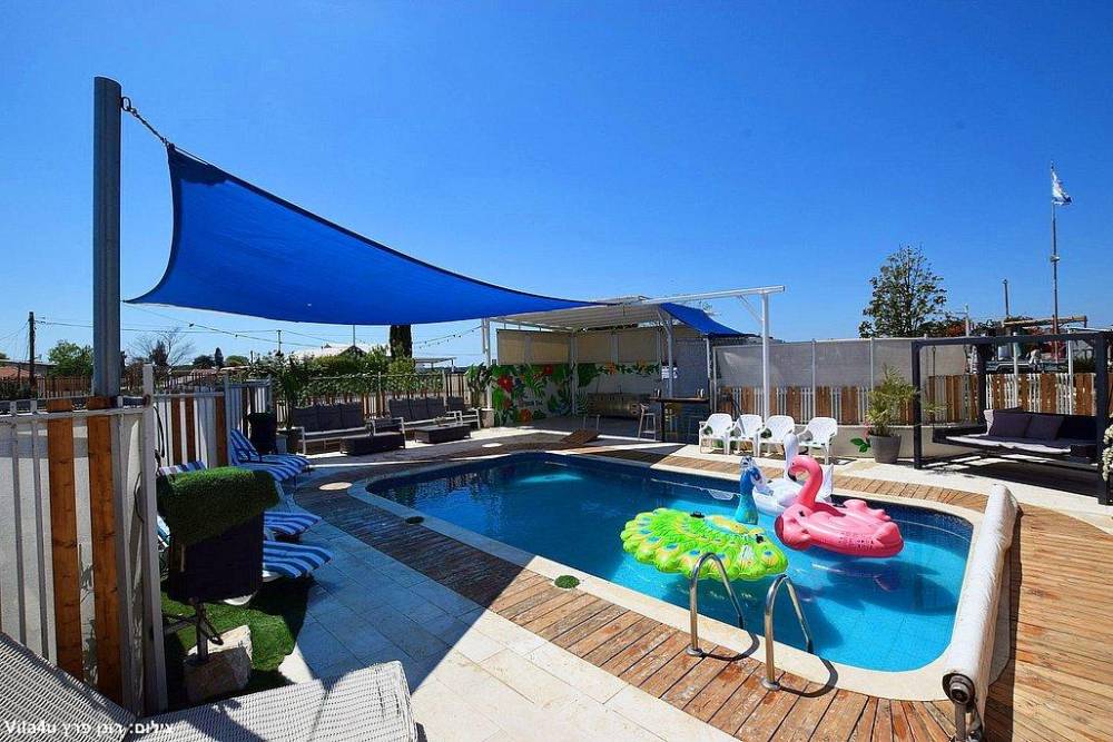 142163 כללי, בריכת הסולטן, וילה  בעזריקם וילות - Vila 4 U