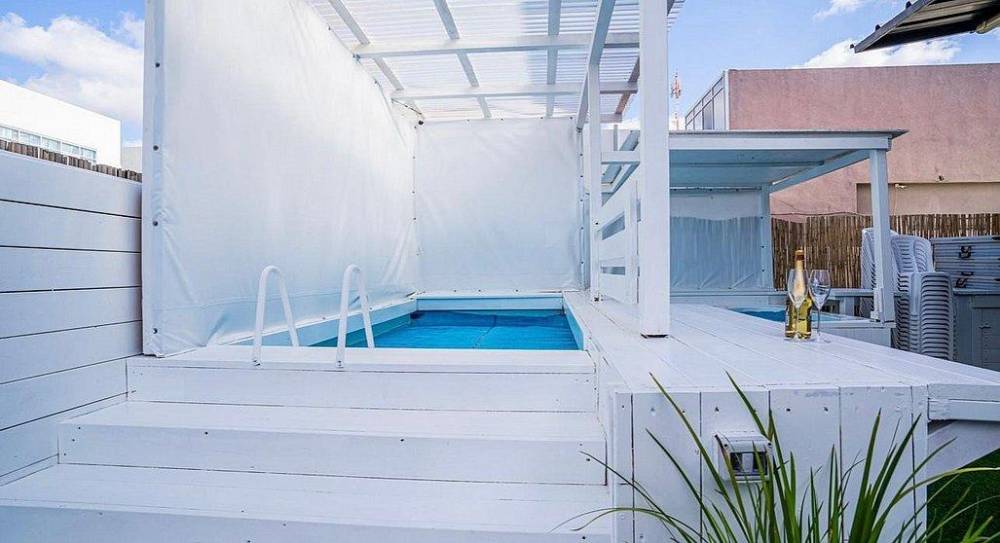 142662 המתחם החיצוני, מתחם אופוריה, וילה  באור עקיבא וילות - Vila 4 U