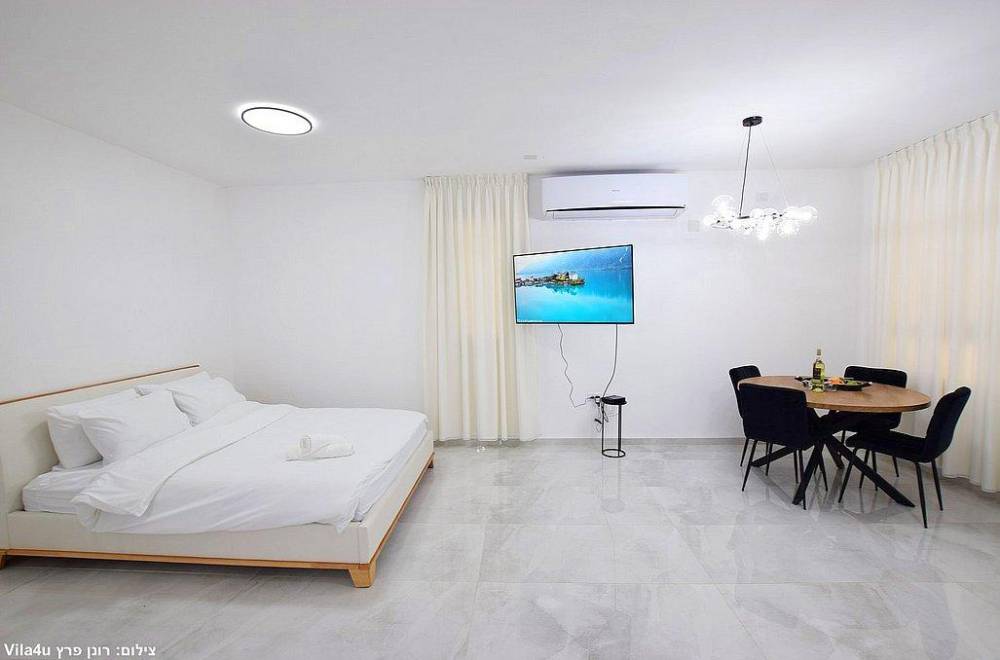 143867 הסוויטות, וילה אמור בגליל, וילה  באבן מנחם וילות - Vila 4 U