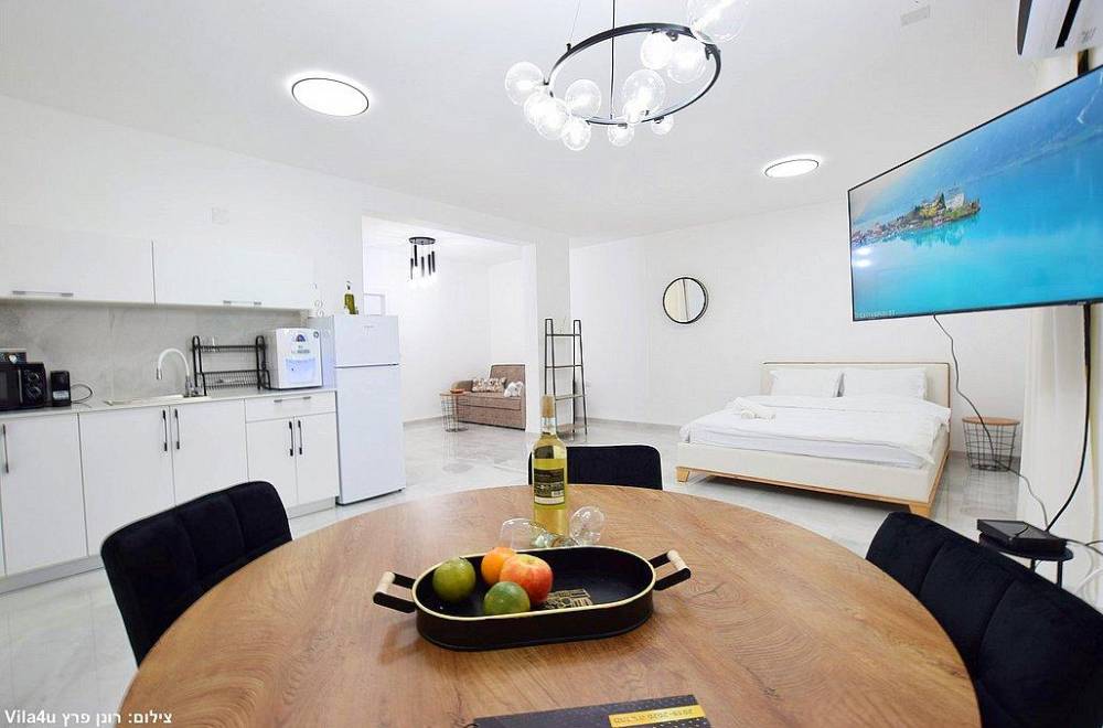 143870 הסוויטות, וילה אמור בגליל, וילה  באבן מנחם וילות - Vila 4 U