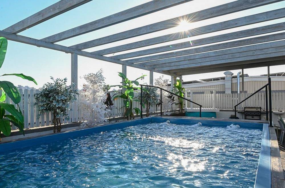 151503 המתחם החיצוני, קומת גג פתח תקווה, וילה  בפתח תקווה וילות - Vila 4 U