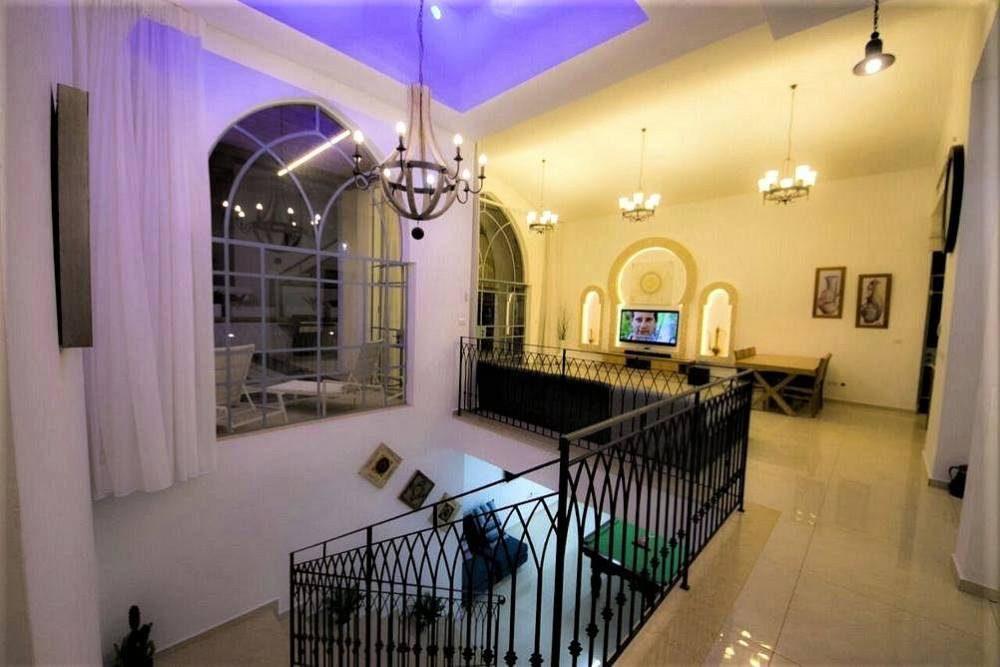 152100 גלריית פנים, עדן המדבר, וילה  באילת וילות - Vila 4 U