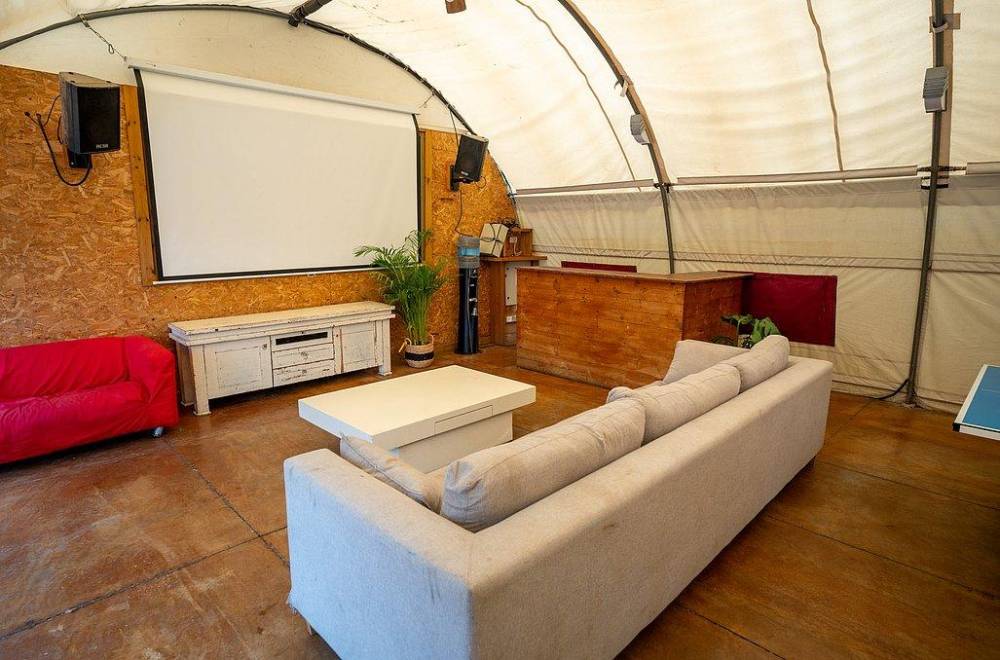 153977 כללי, וויליג בר איוונטס, וילה  בנווה מבטח וילות - Vila 4 U