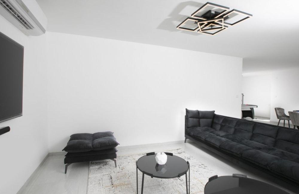 156080 המתחם הפנימי, אחוזת סאנשיין, וילה  בזרעית וילות - Vila 4 U