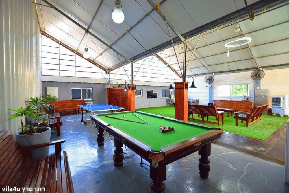 156922 מתחם חיצוני, אחוזת אדל, וילה  בעבדון וילות - Vila 4 U