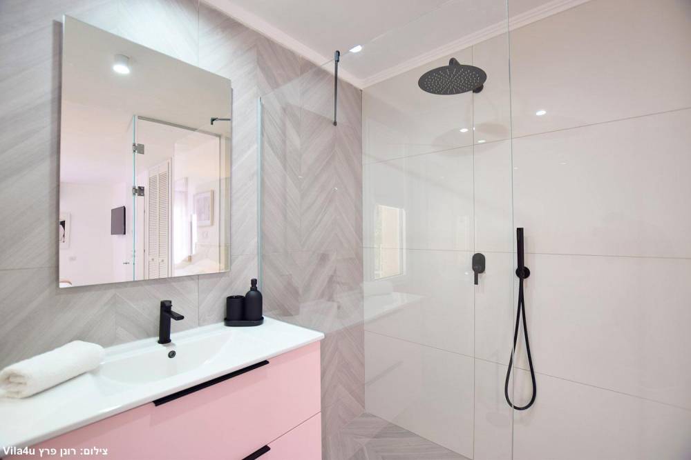 162710 גלריית פנים, וילה במצפה, וילה  בכרמיאל וילות - Vila 4 U