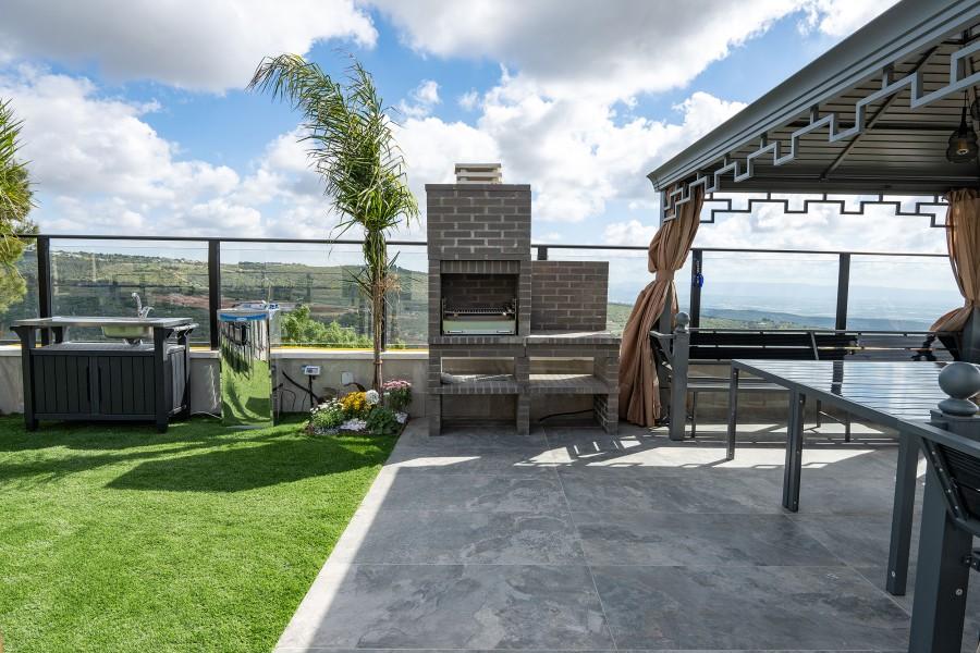 164031 חצר ונוף, וילה נוף לים ירכא, וילה  בירכא וילות - Vila 4 U