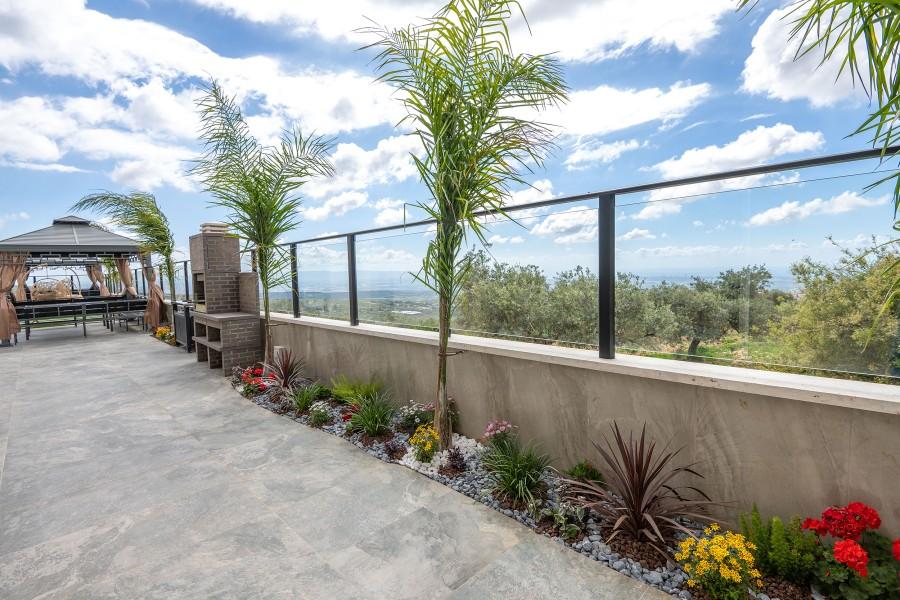 164038 חצר ונוף, וילה נוף לים ירכא, וילה  בירכא וילות - Vila 4 U