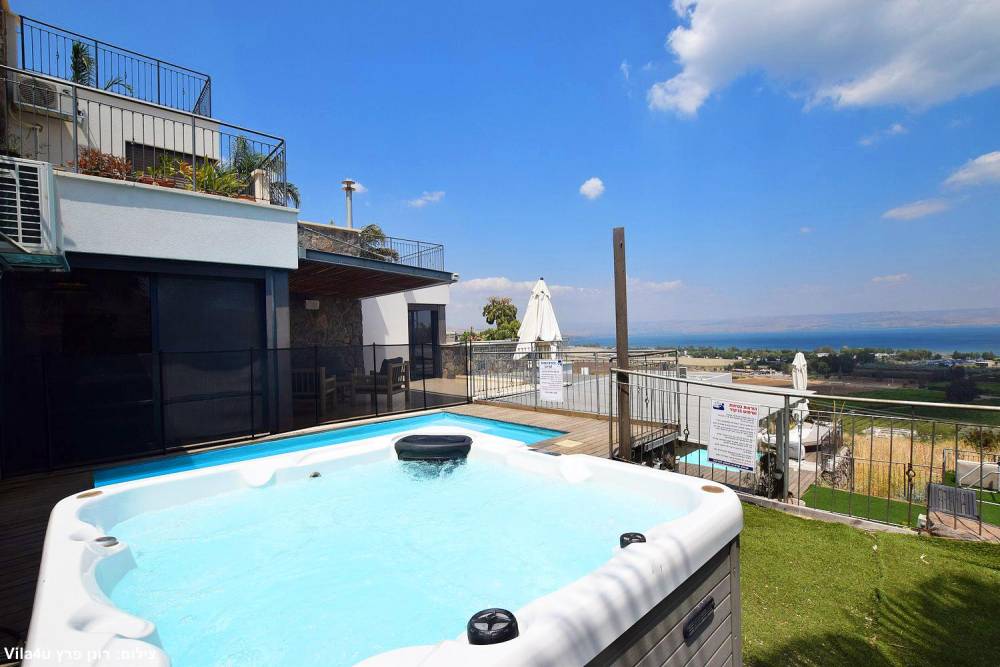 166311 גלרית חוץ, מלרוז על הכנרת, וילה  במגדל וילות - Vila 4 U