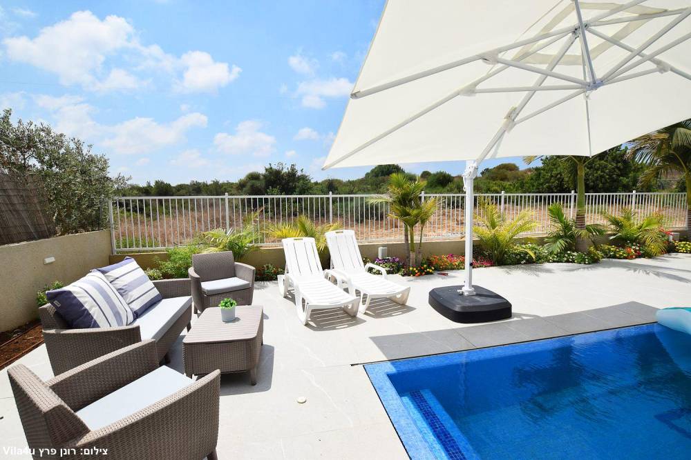 166369 הבריכה והנוף, הבריכה של ליבי, וילה  בקיסריה וילות - Vila 4 U