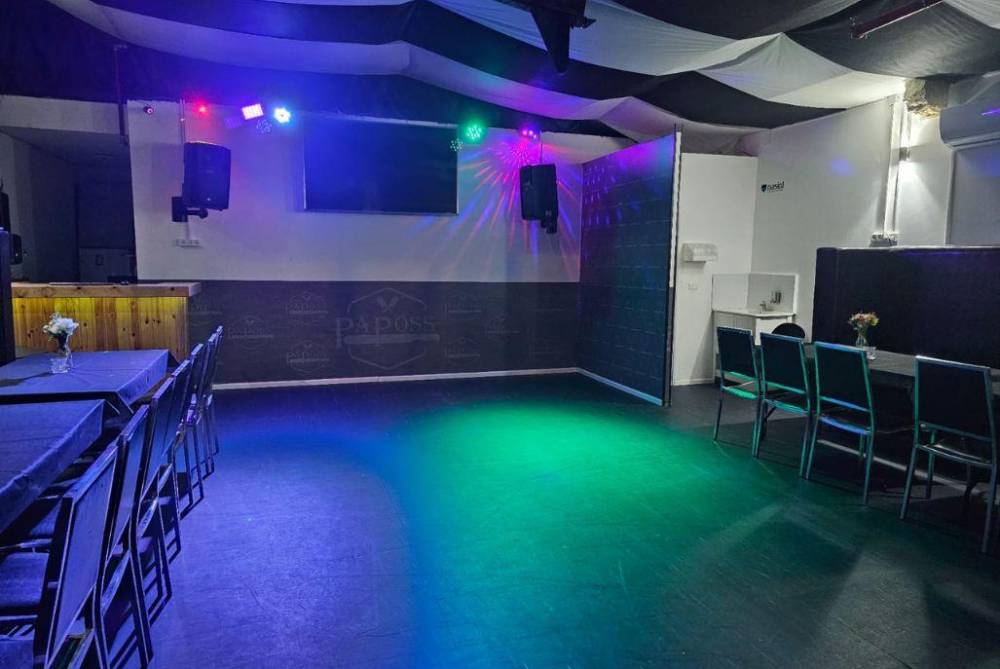 166902 מתחם גדול, פאפוס איוונטס, וילה  ברחובות וילות - Vila 4 U