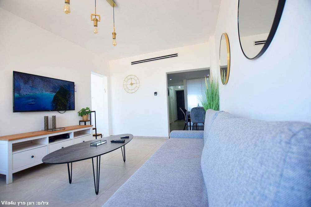 167555 גלרית פנים, אחוזת אביאל בכנרת, וילה  בטבריה וילות - Vila 4 U