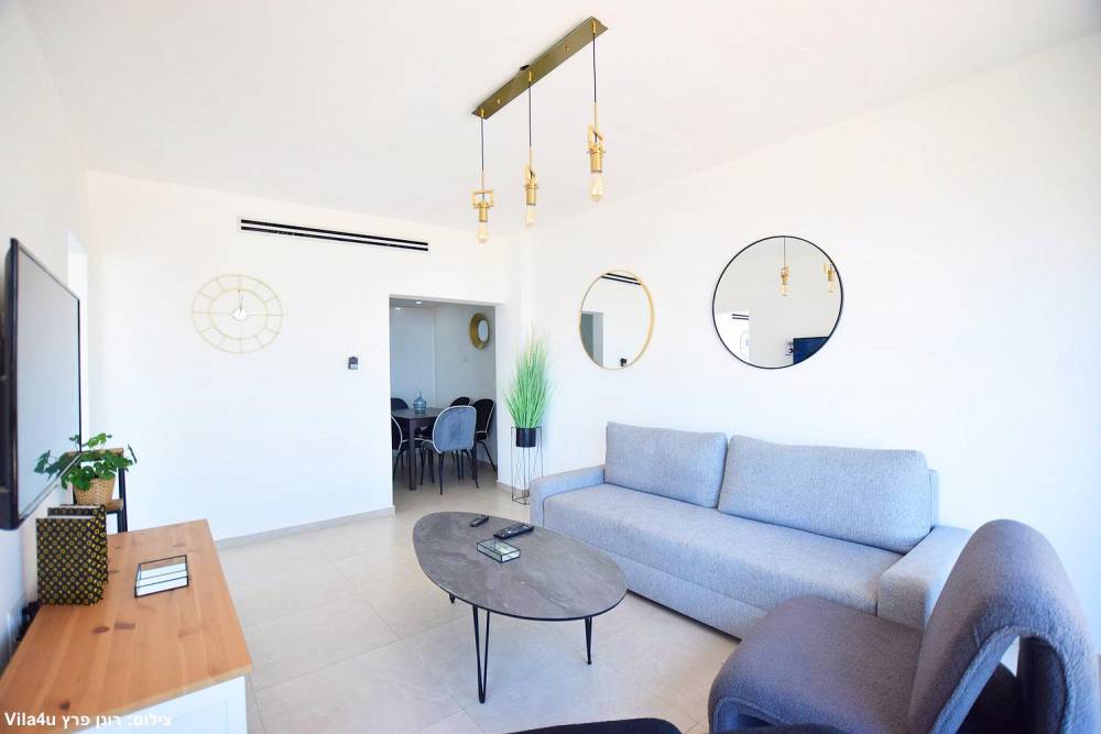 167556 גלרית פנים, אחוזת אביאל בכנרת, וילה  בטבריה וילות - Vila 4 U