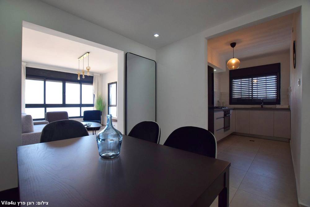 167561 גלרית פנים, אחוזת אביאל בכנרת, וילה  בטבריה וילות - Vila 4 U