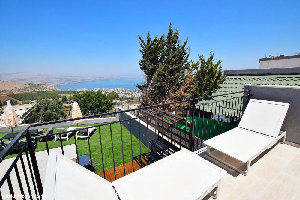 167604 גלרית חוץ, אחוזת אביאל בכנרת, וילה  בטבריה וילות - Vila 4 U