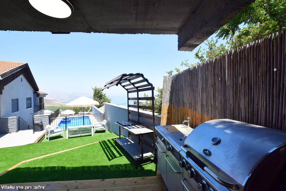 167611 גלרית חוץ, אחוזת אביאל בכנרת, וילה  בטבריה וילות - Vila 4 U