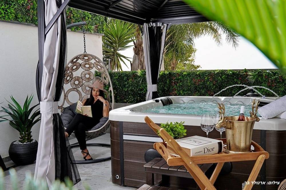 167651 גלריה כללית, M בוטיק, וילה  בנוף כנרת וילות - Vila 4 U