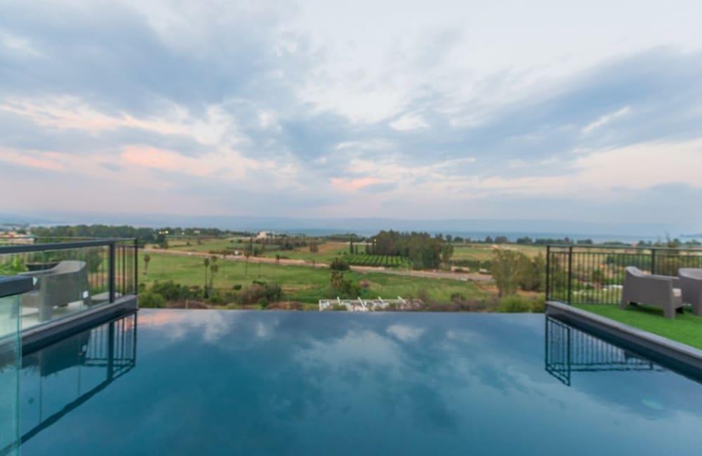 169566 גלריה כללית, וילה קסם הנוף מגדל, וילה  במגדל וילות - Vila 4 U