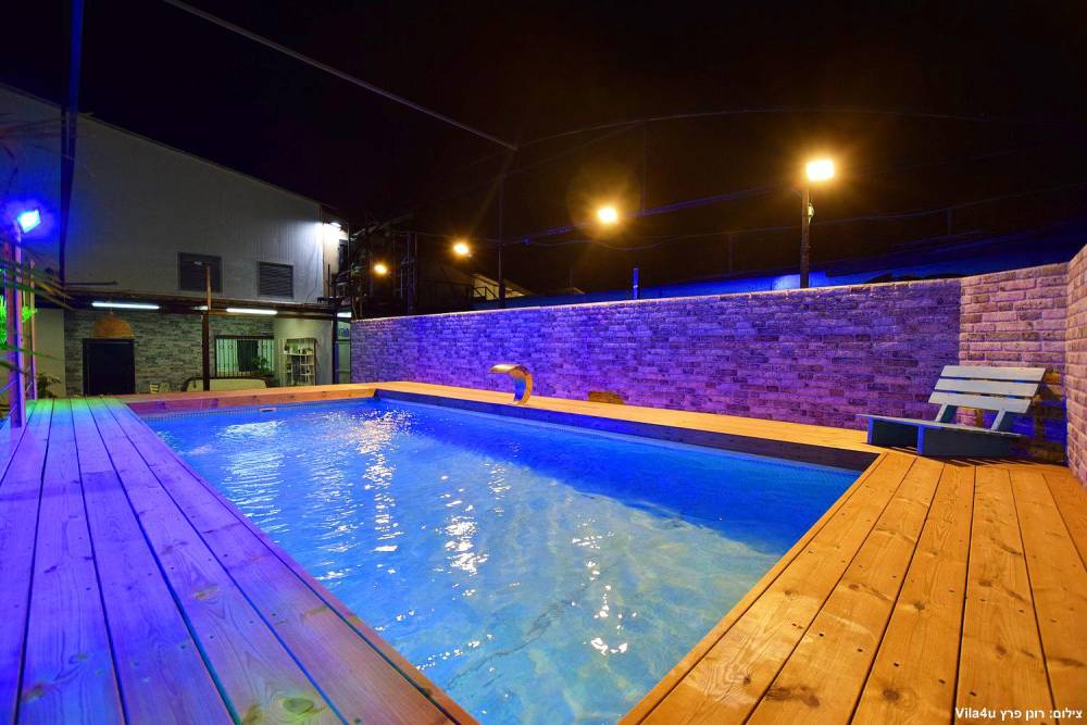 170823 מתחם חיצוני, מתחם אופוריה נתניה, וילה  בנתניה וילות - Vila 4 U