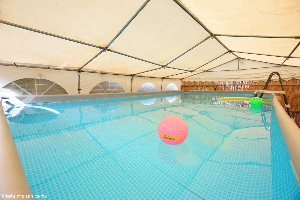 174598 החצר והבריכה, וילה רימונה יבנאל, וילה  ביבנאל וילות - Vila 4 U