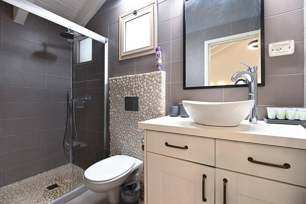 179528 גלריה כללית, אחוזת לירי ריזורט, וילה  בטבריה וילות - Vila 4 U