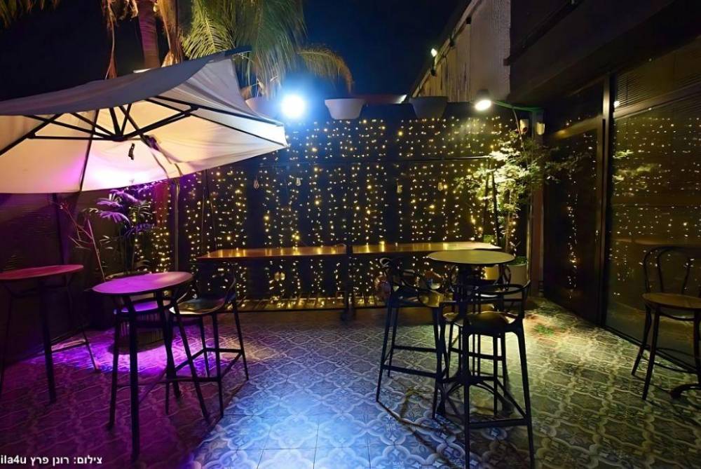 182417 מתחם החוץ והבריכה, פרייבט בר - Private Bar, וילה  בראשון לציון וילות - Vila 4 U