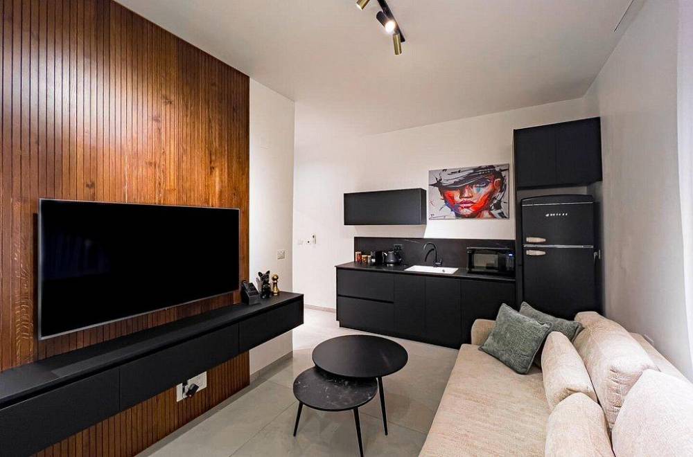 182742 גלרית פנים, וילה דיזאייר בוטיק, וילה  בספסופה וילות - Vila 4 U