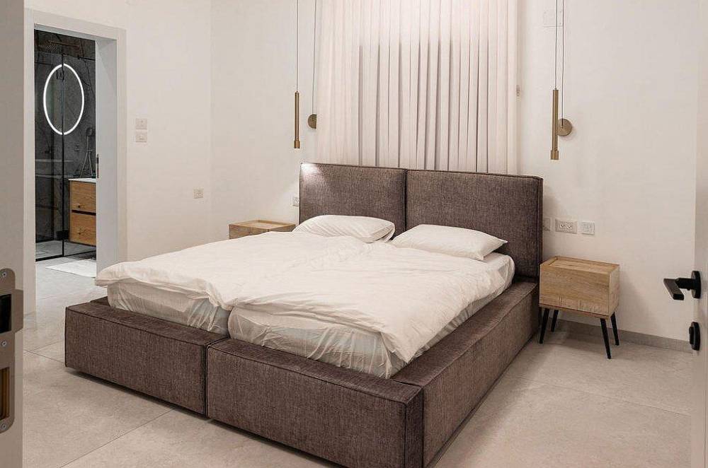 182748 גלרית פנים, וילה דיזאייר בוטיק, וילה  בספסופה וילות - Vila 4 U