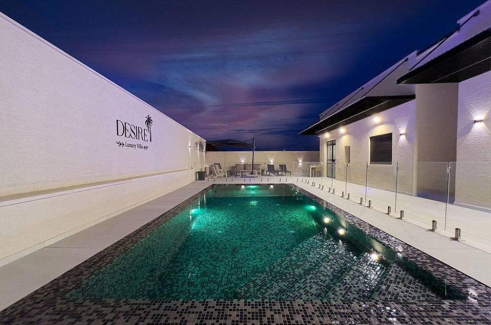 182801 מתחם חיצוני, וילה דיזאייר בוטיק, וילה  בספסופה וילות - Vila 4 U