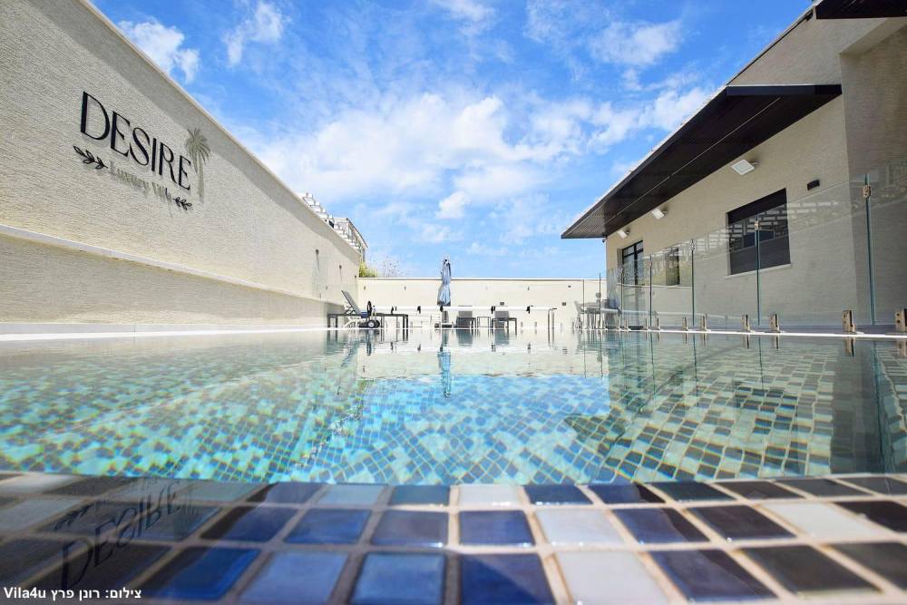 183337 מתחם חיצוני, וילה דיזאייר בוטיק, וילה  בספסופה וילות - Vila 4 U